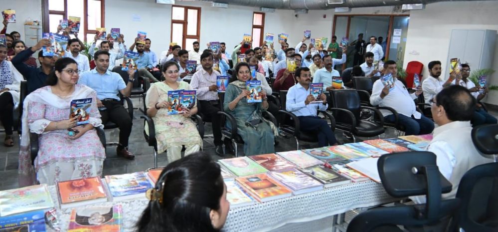“Rishi Sahitya Sthapana Abhiyan” Organized at Kalyan Singh Super Specialty Cancer Institute, Lucknow