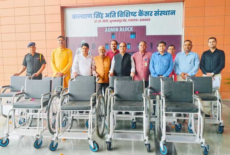 Blood Donation Camp and Wheelchair Donation Programme Organized at KSSSCI, Lucknow