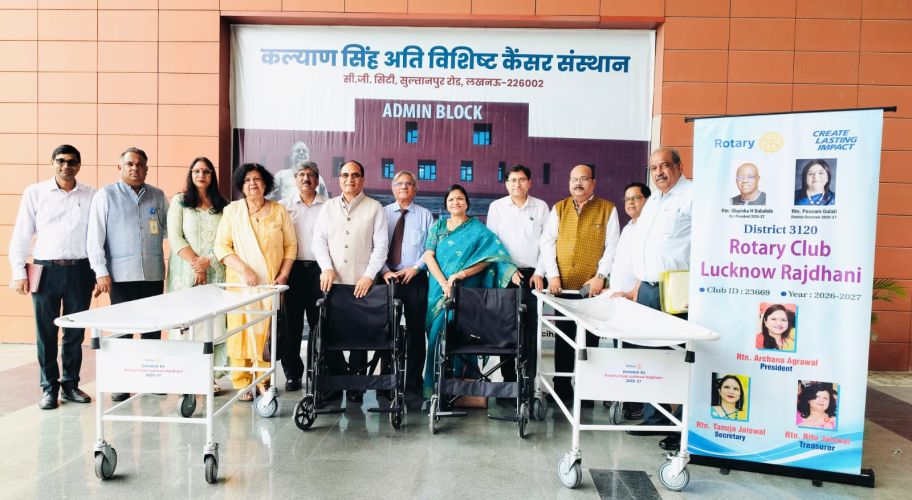 Rotary Club of Lucknow Rajdhani Donates Wheelchairs and Stretchers to Kalyan Singh Super Speciality Cancer Institute